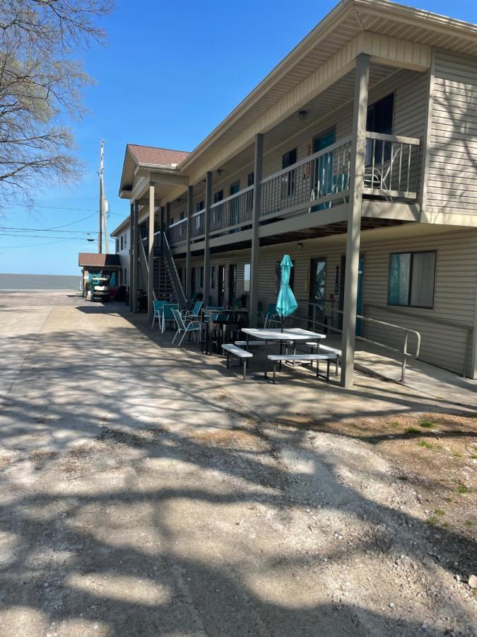 Lake Point Motel Marblehead Esterno foto
